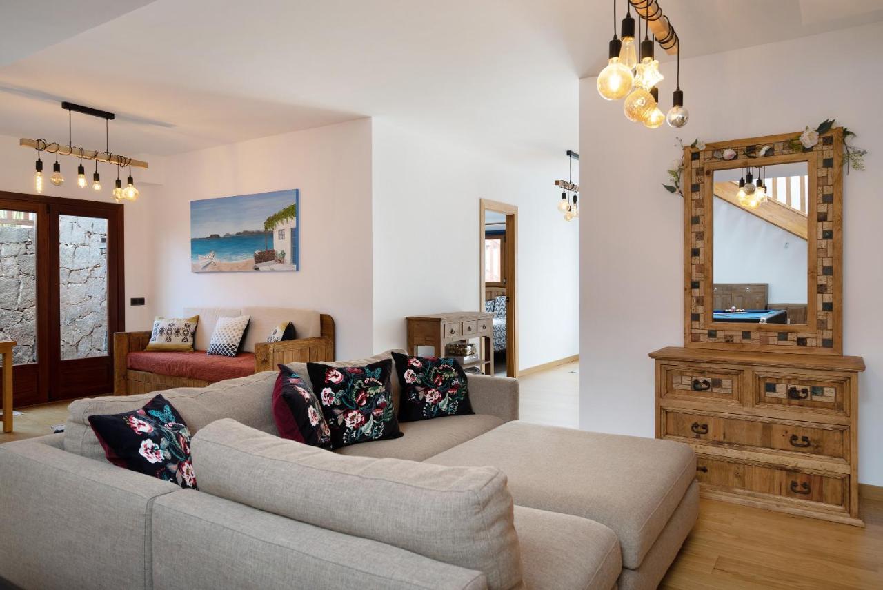 Peaky Villa