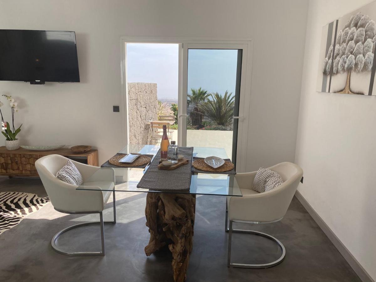 Luxury Studio, Sea View, Pool * La Asomada (Lanzarote)
