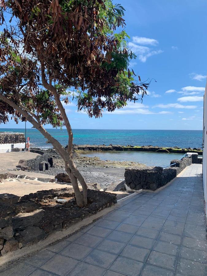 Cerca De Piscinas Naturales * Punta Mujeres