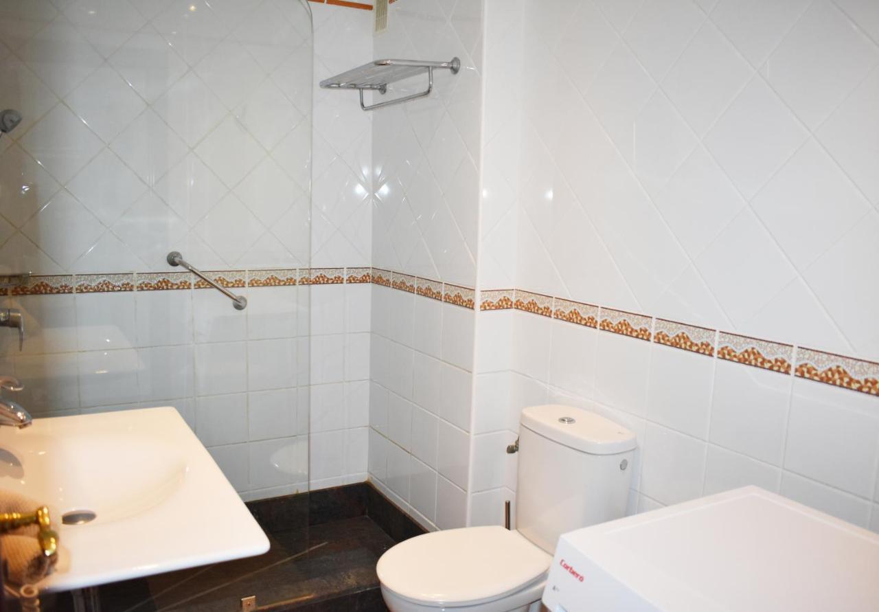 Apartamento Playa Park 3 - 1 Bed - Ground Floor - Air-con - Private Wi-fi - Uk Tv Puerto del Carmen (Lanzarote)