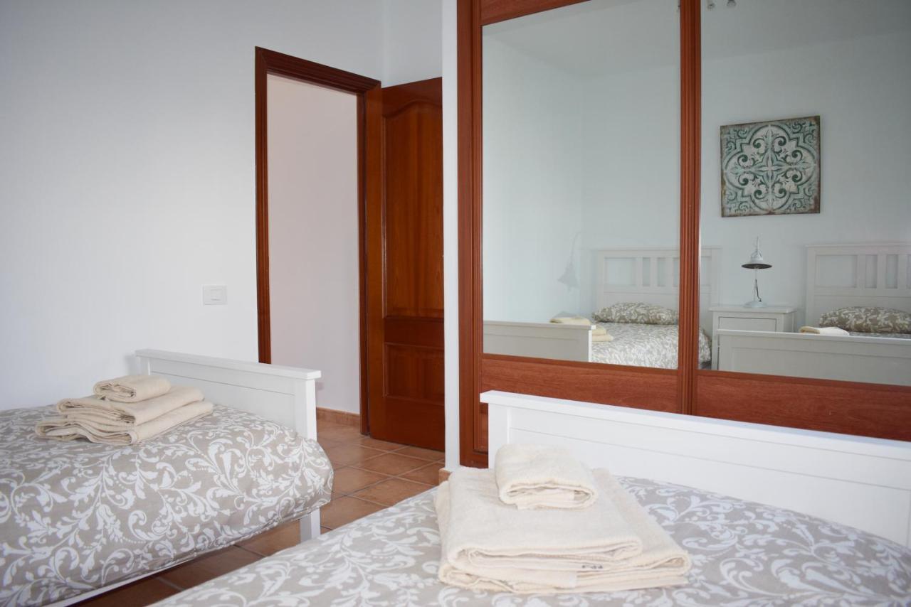 Playa Park 3 - 1 Bed - Ground Floor - Air-con - Private Wi-fi - Uk Tv Puerto del Carmen (Lanzarote)
