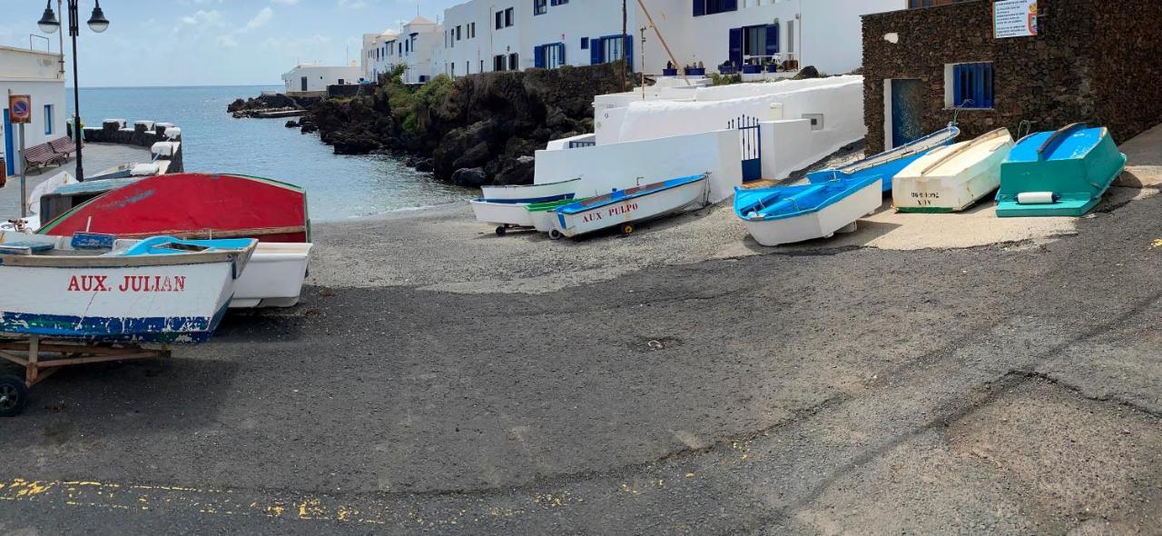 Coast Apartment *