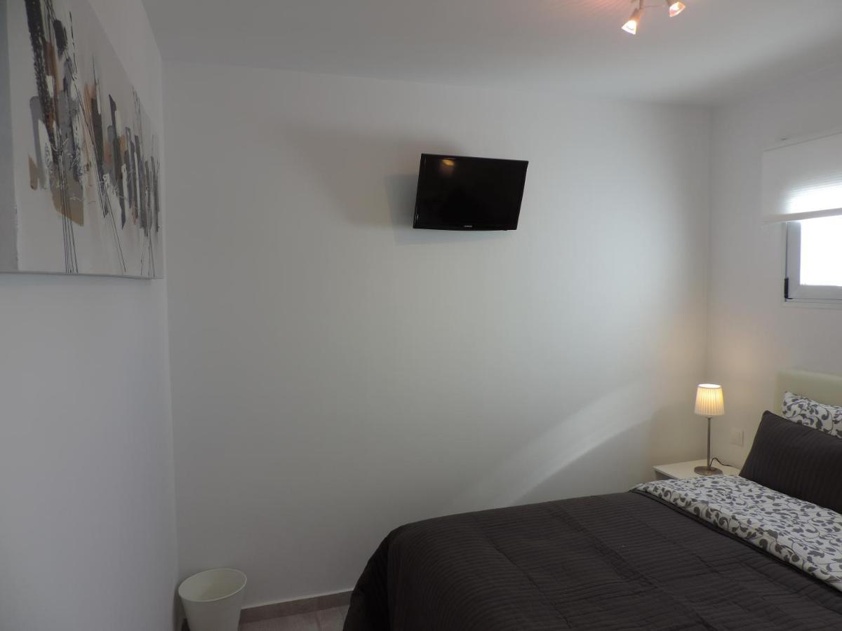 Gracioseros 209-2bed -1st Floor-a/c-uk Tv-wifi * Puerto del Carmen (Lanzarote)