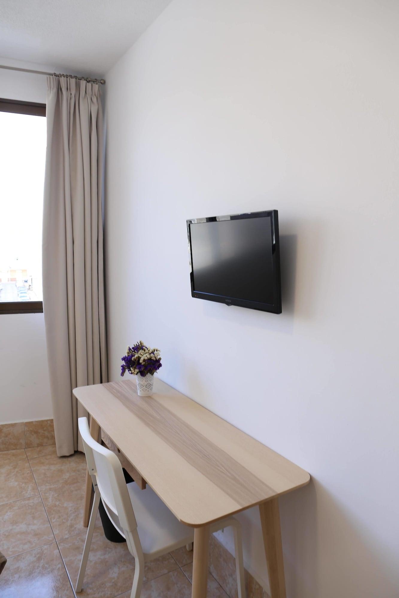 Residencia Cardona Hostal *