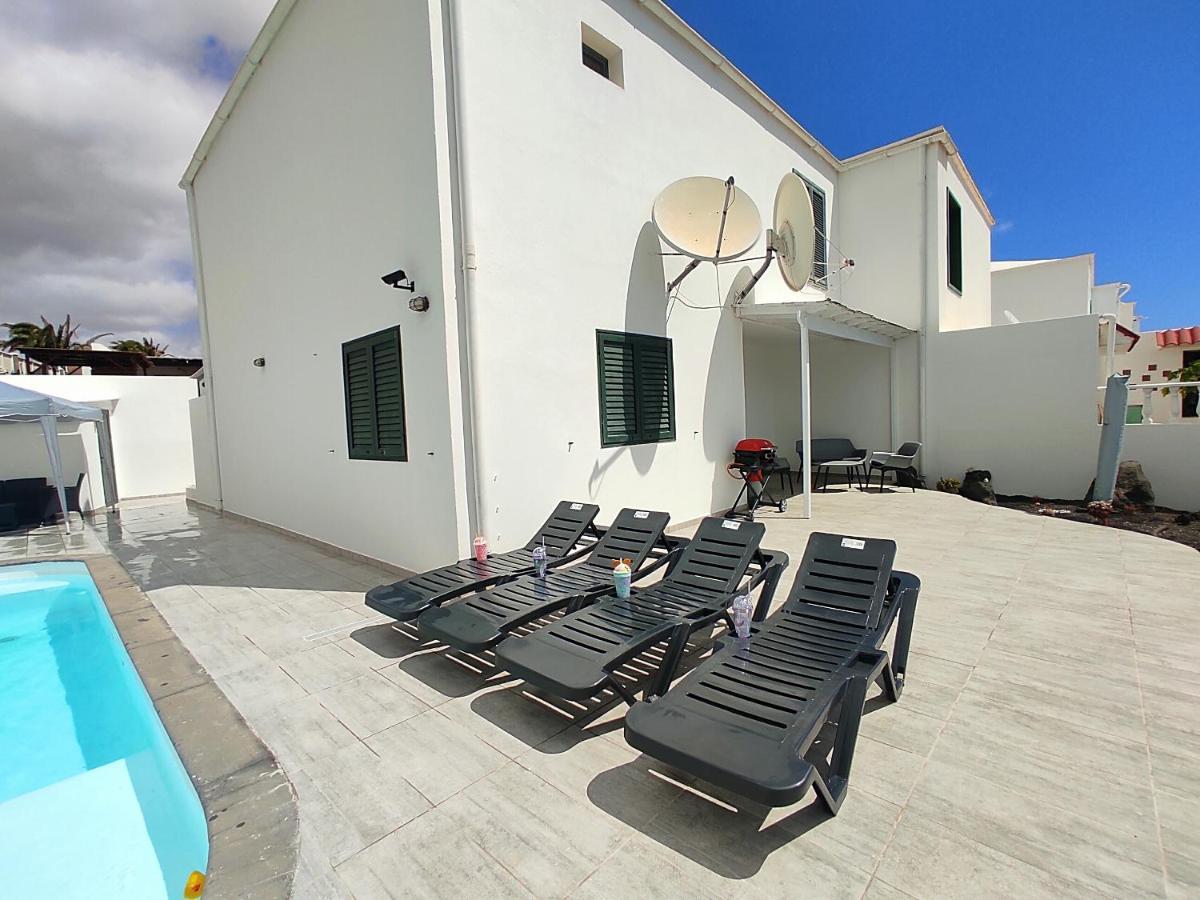 Gara, Duplex Pareado Piscina Privada Y Climatizada By Flamingo House Сasa de vacaciones Costa Teguise