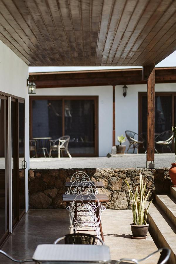 Hotelito Rural Flor De Timanfaya Casa rural Tinajo