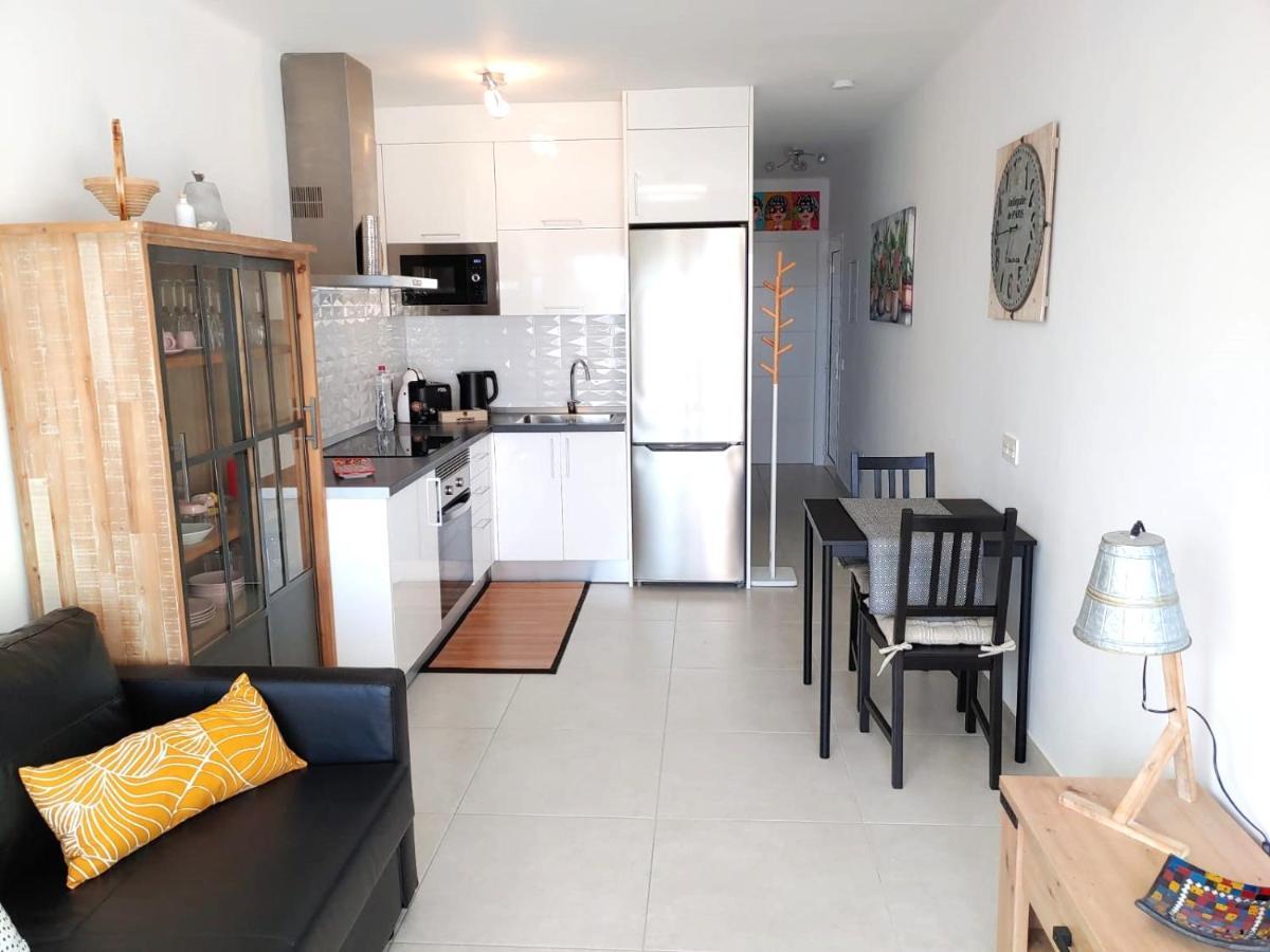 Apartamento Aqui Todo Empieza - Pool View - Free Wifi - Smart Tv-residence Senator Costa Teguise