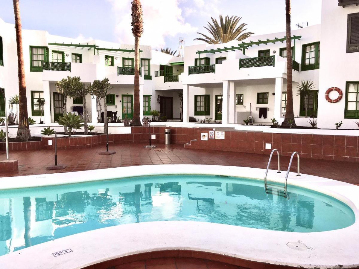 Apartment Lovely Pool View Near Beach, Luz Y Mar + Vv License *