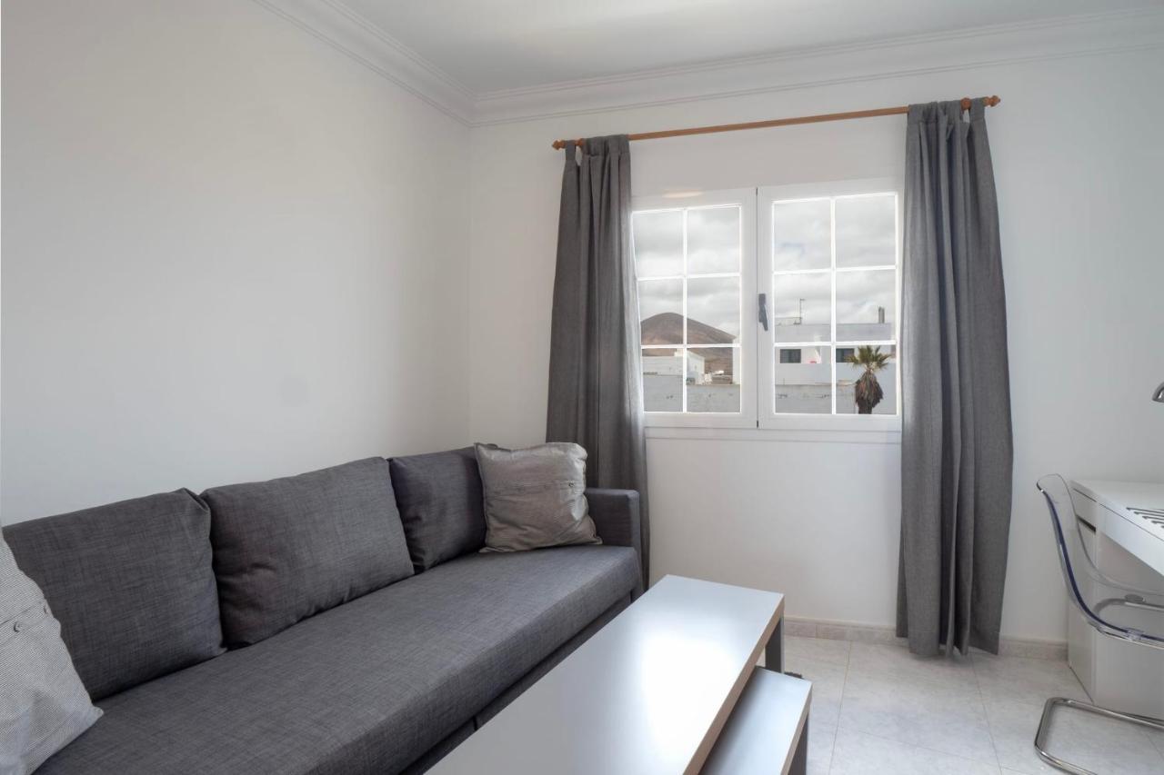 Comfortable And Modern Next To The Avenida In