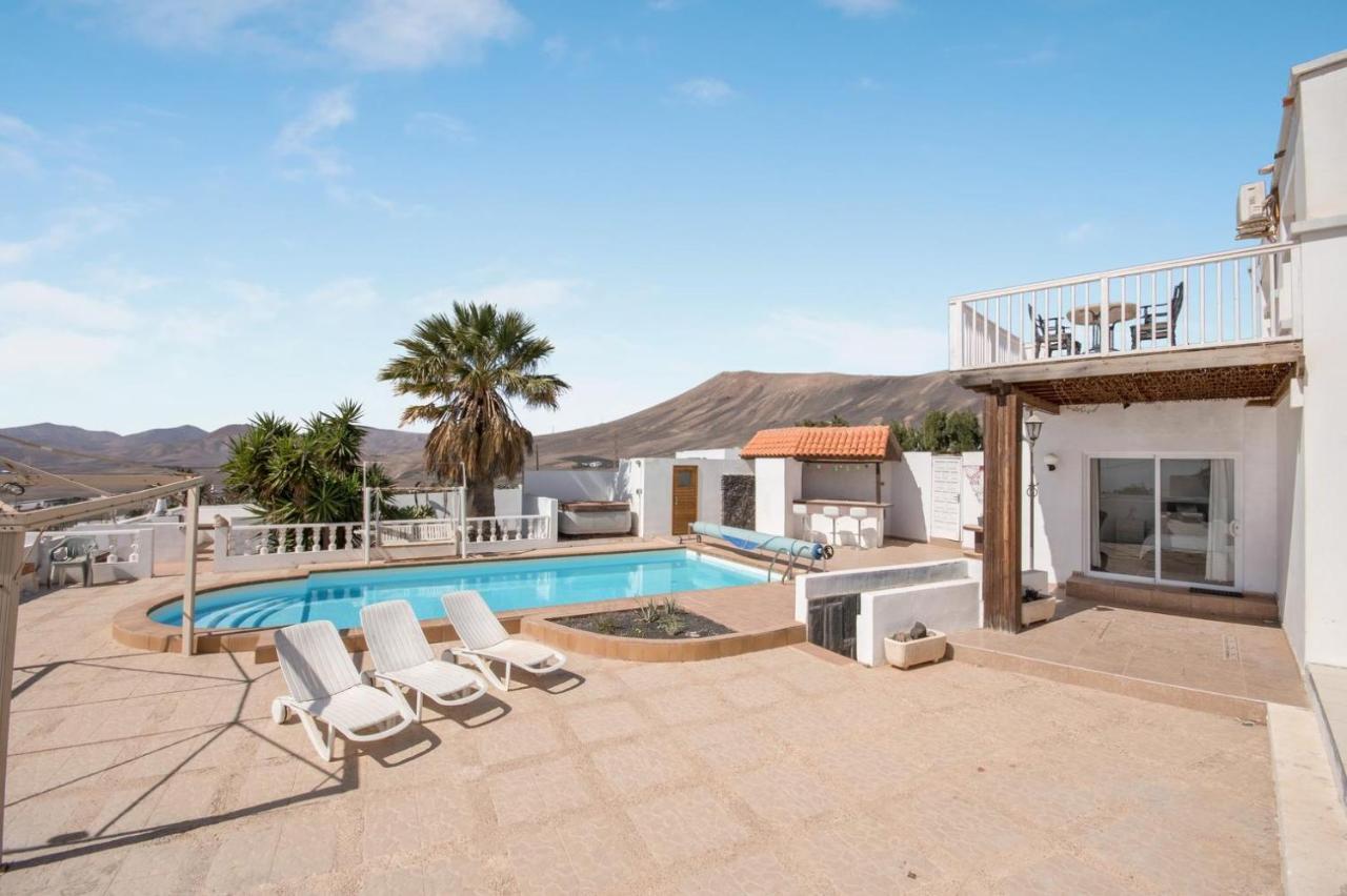 Villa Casa Nira *