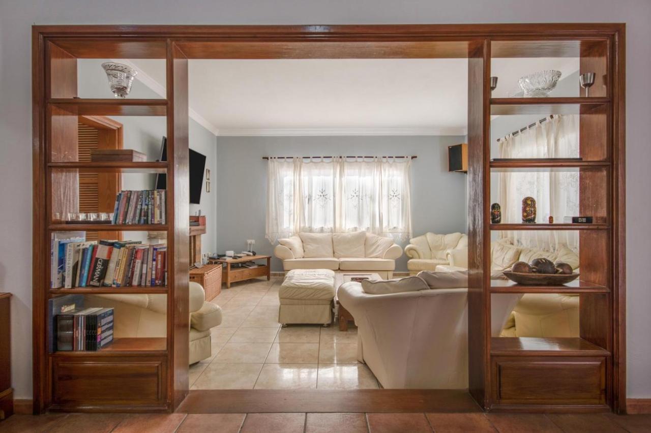 Casa Nira * Mácher