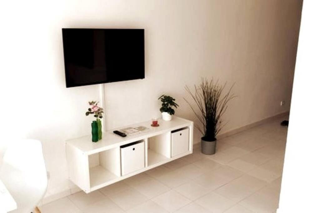 Tuscan Mit Meerblick Und Sonnenterrasse Apartamento *