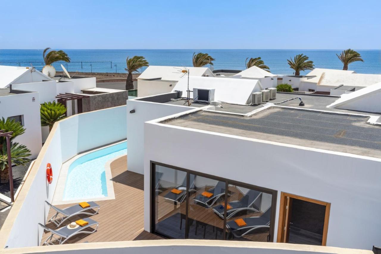 Villa Jj By