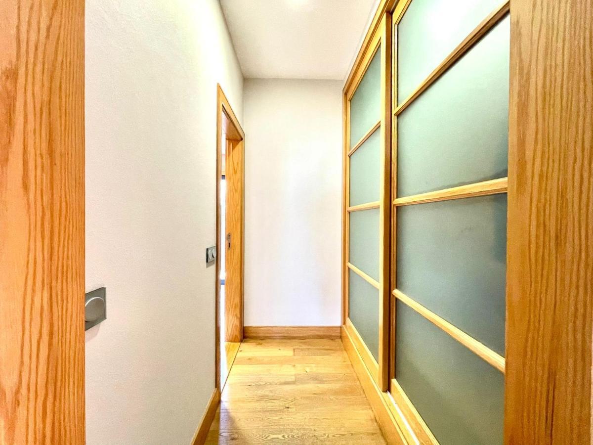 Villa A With Private Pool, Beachfront, Ac, Wifi, Bbq In *