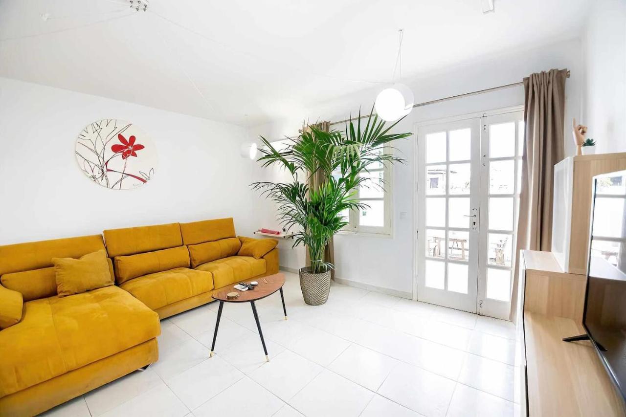 Le Family Palms My Apartment *