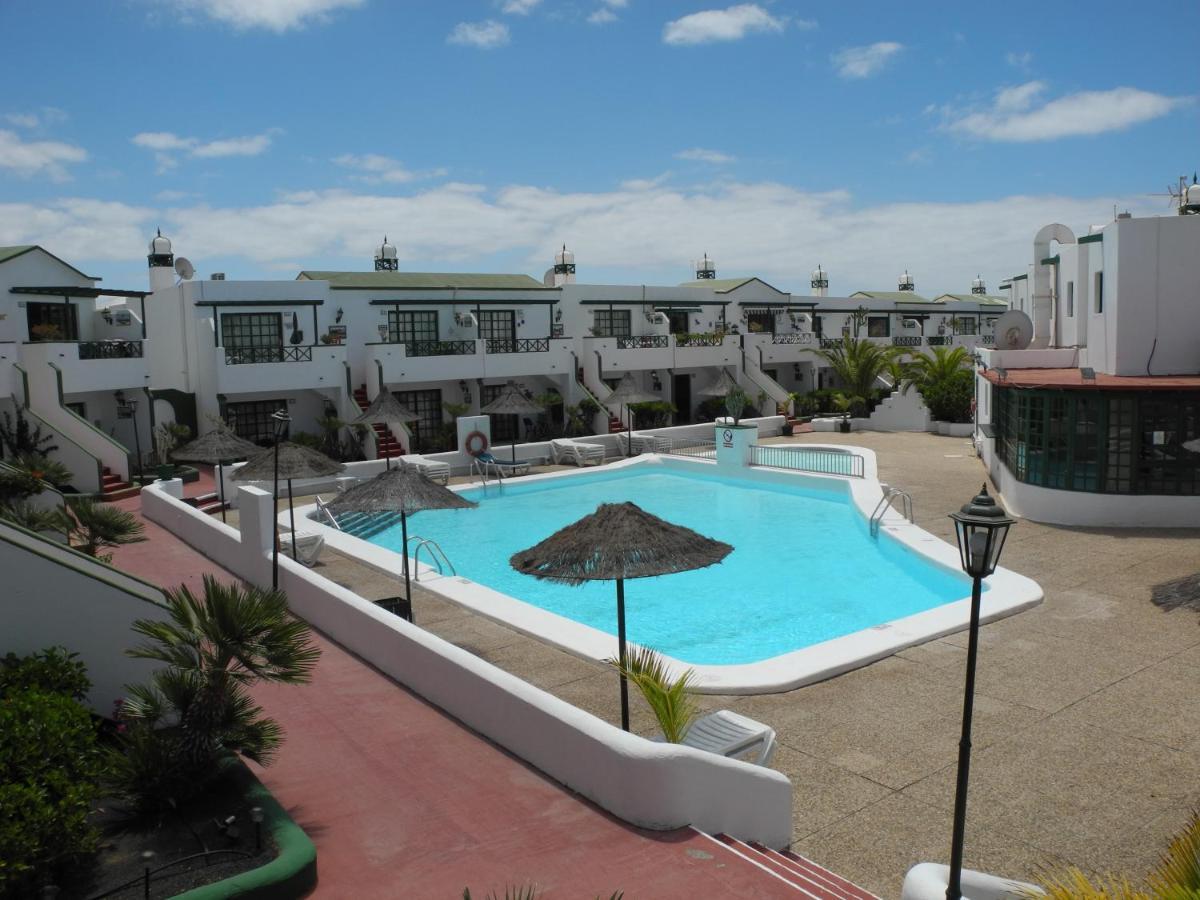 Apt. Rus Playa Pocillos. Pool And Terrace. * Tias