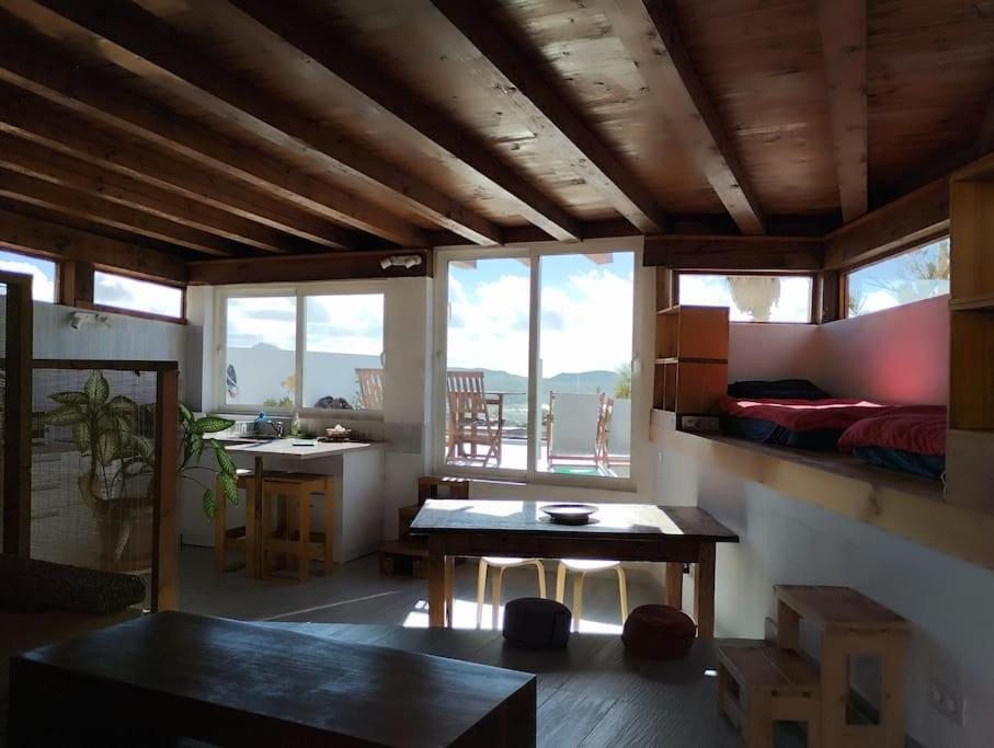 Apartment 360 View To Ocean And Cliffs