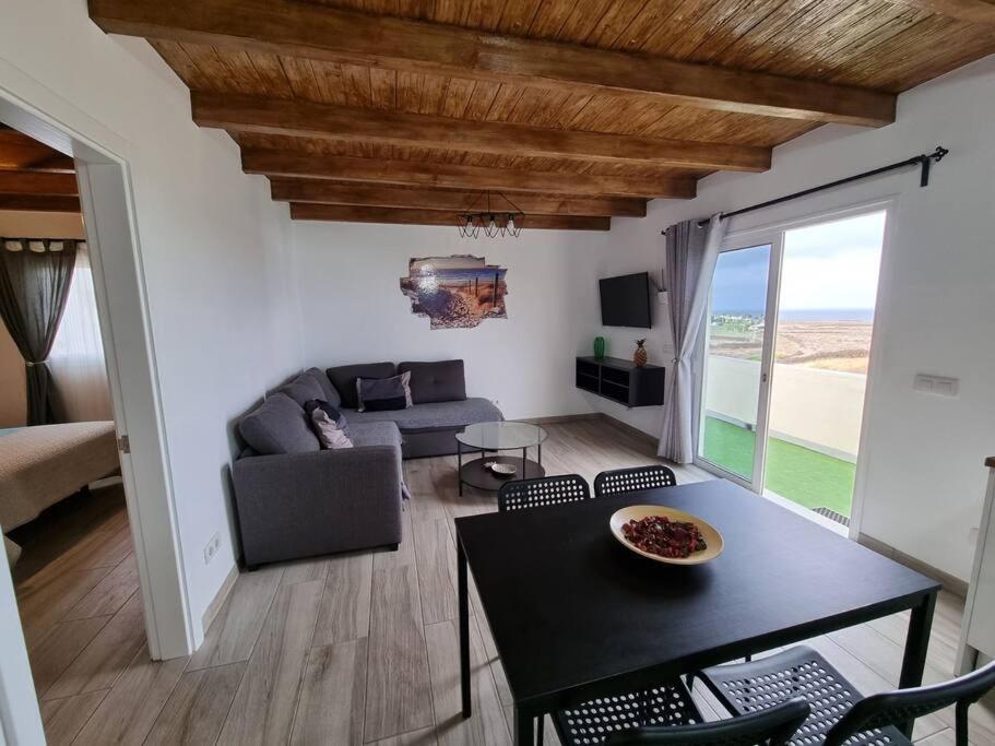 Apartment En Con Vista Al Mar Mala