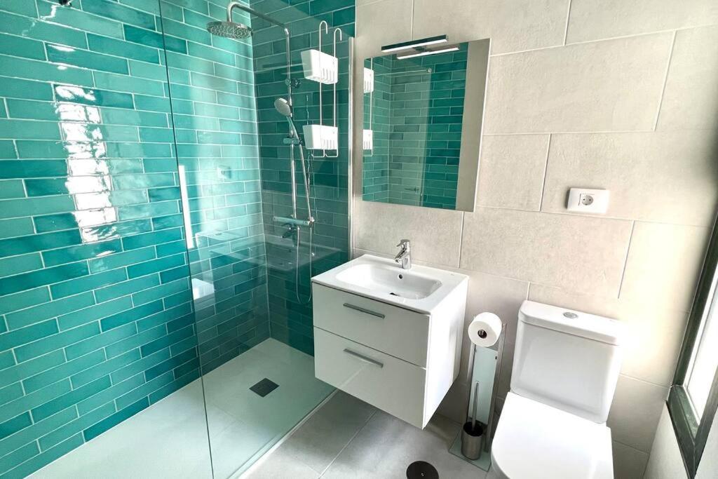 Casa Teddy - And Modern One Bedroom Tias