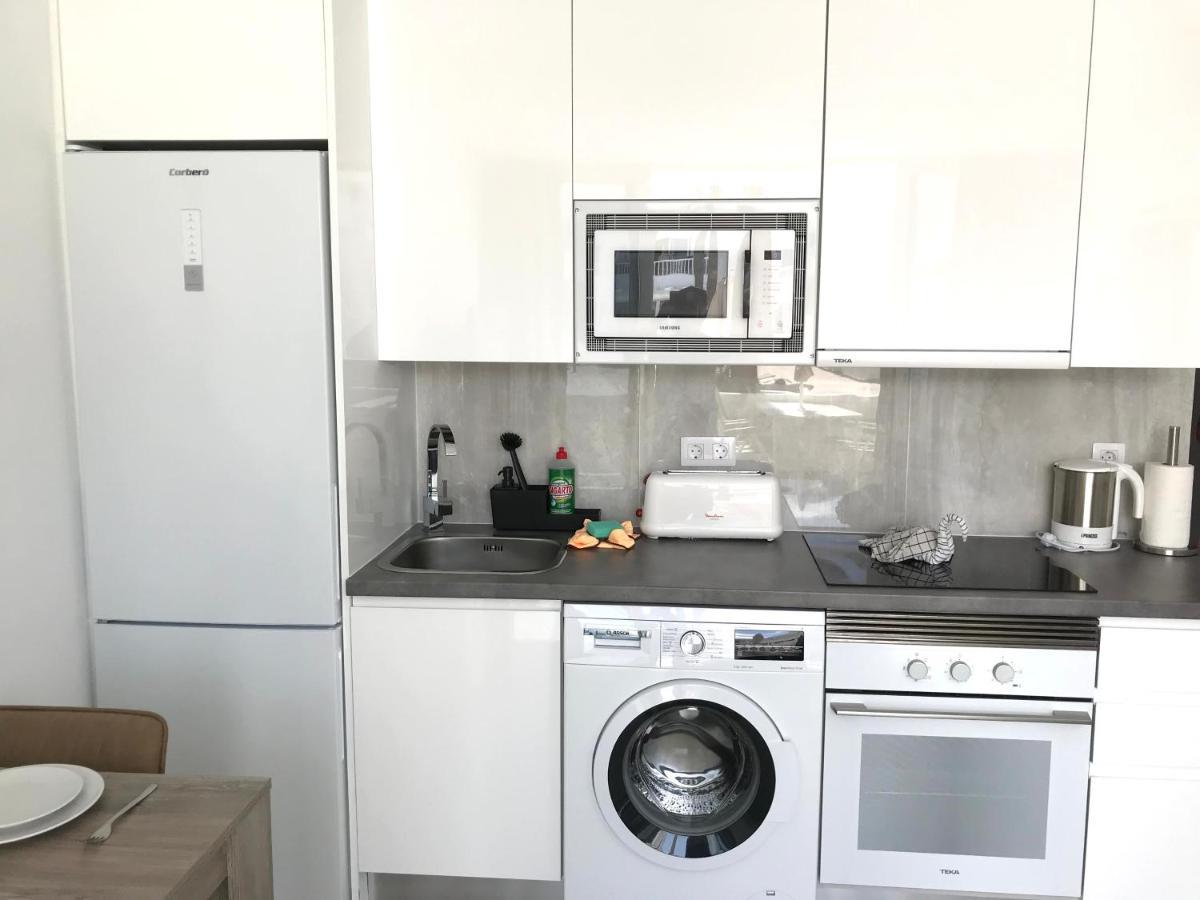 Apartment Air-conditioned 2 Bedroom Poolside Apt - Free Wifi Puerto del Carmen (Lanzarote)