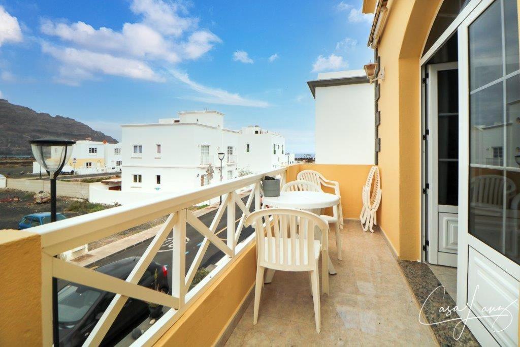 Cliff View Apartment