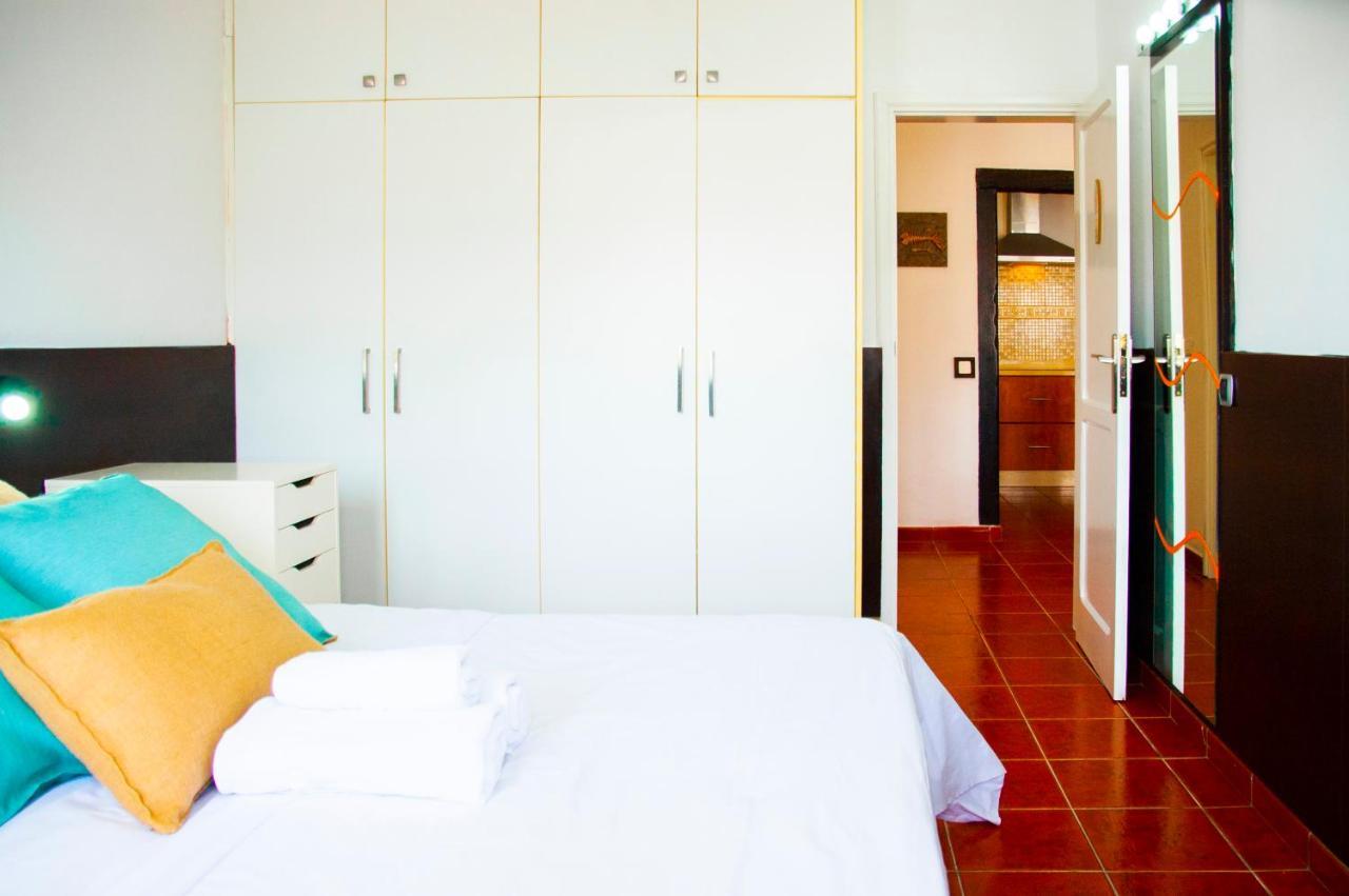 Surf House * Famara
