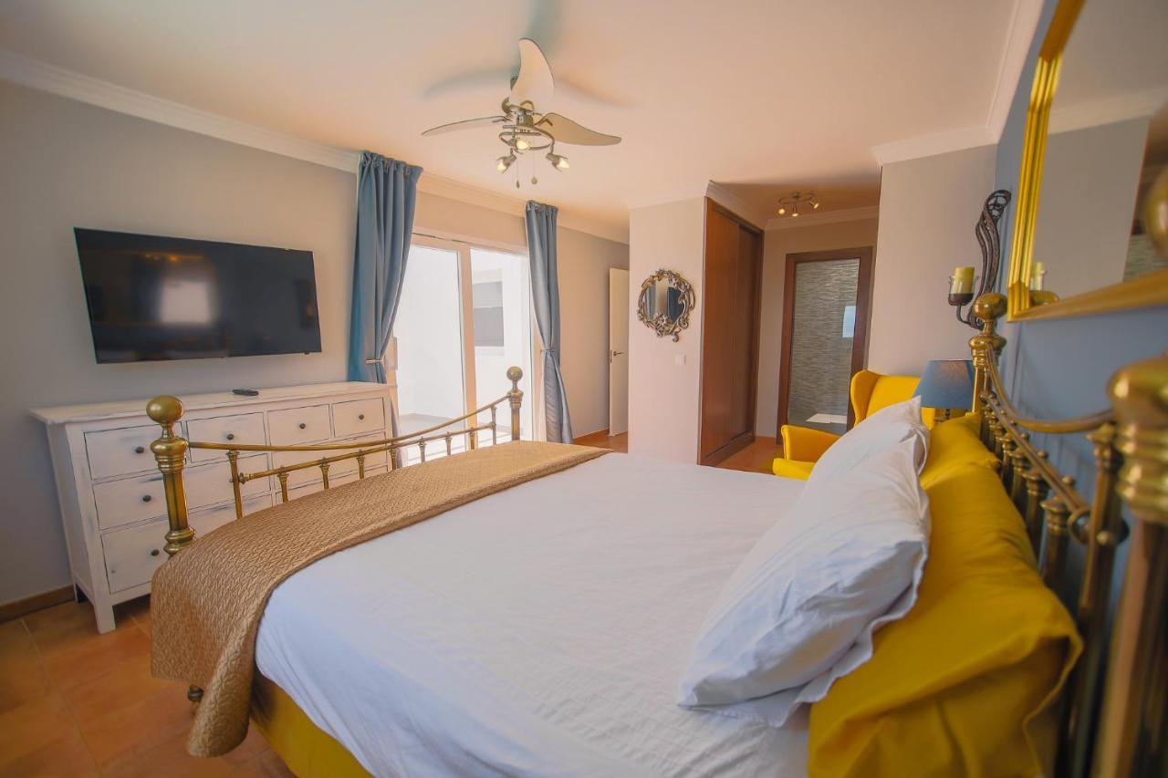 Casa With A Private 25 Meter Heated Pool Holiday home *