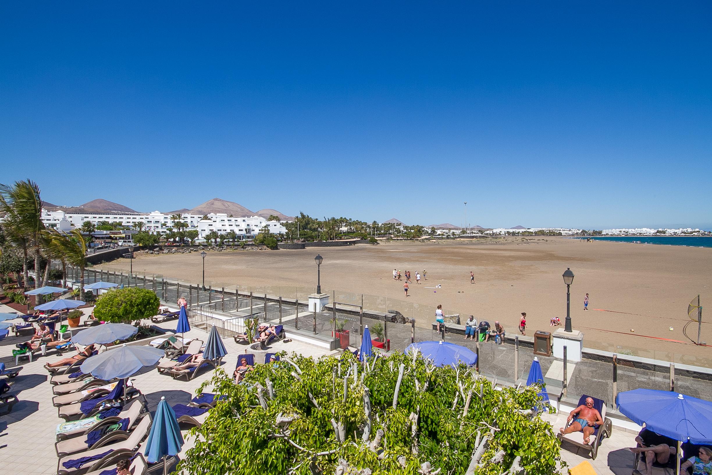 Costas Hotel