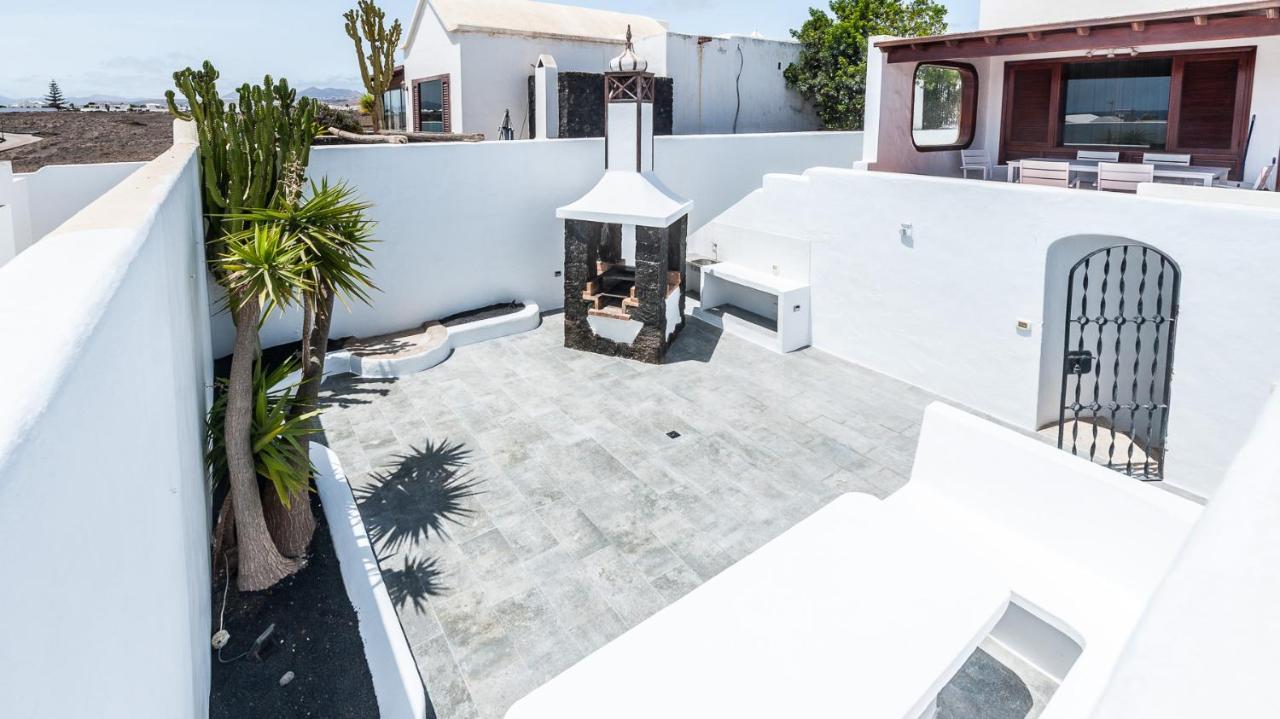 Magnifica Al Lado Del Mar Villa Arrecife (Lanzarote)