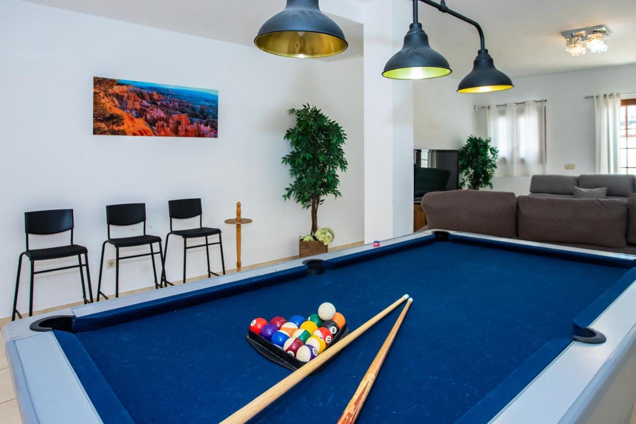 22 Sea Views, Pool,games,hot Tub, Office With Computer+ Wifi Playa Blanca (Lanzarote)