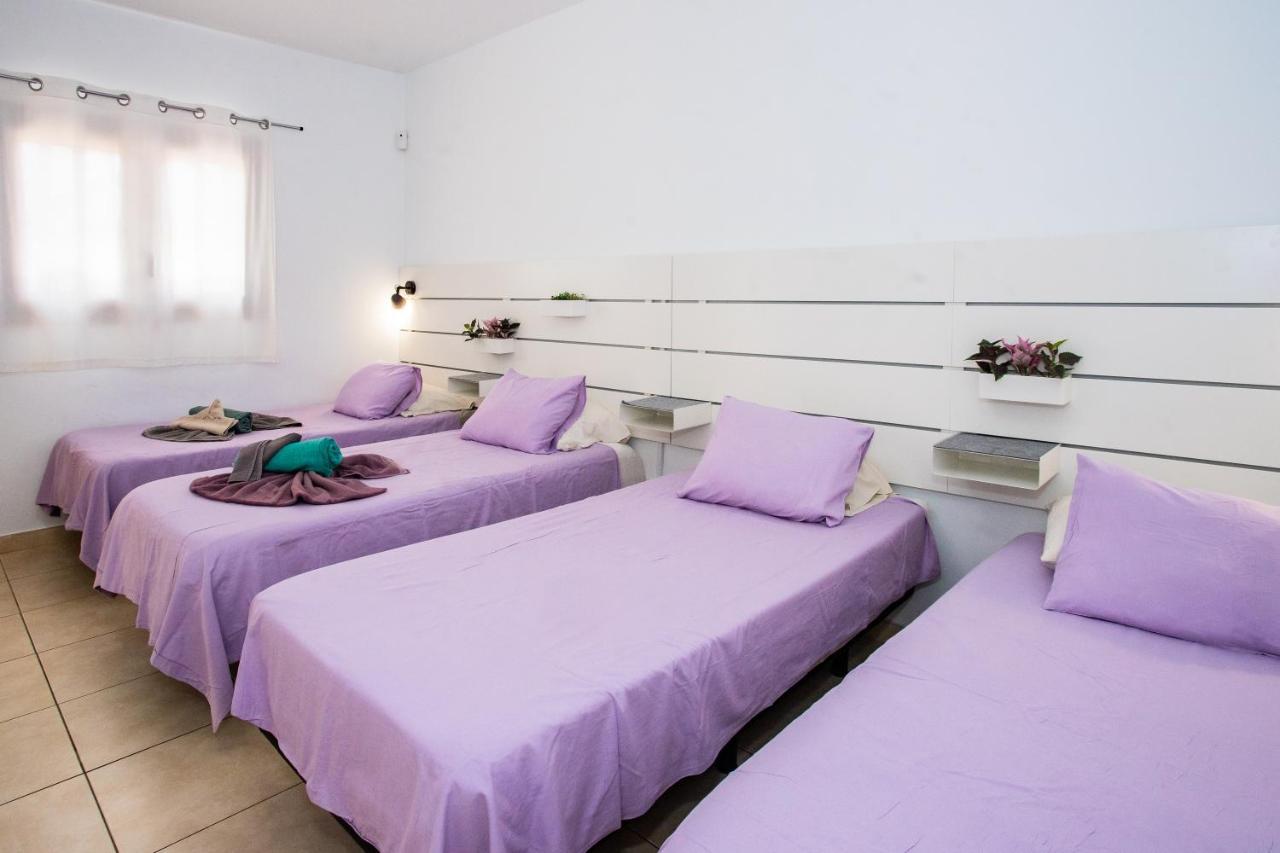 Villa 22 Sea Views, Pool,games,hot Tub, Office With Computer+ Wifi Playa Blanca (Lanzarote)