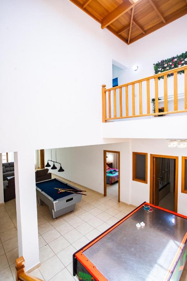 Villa 22 Sea Views, Pool,games,hot Tub, Office With Computer+ Wifi Playa Blanca (Lanzarote)
