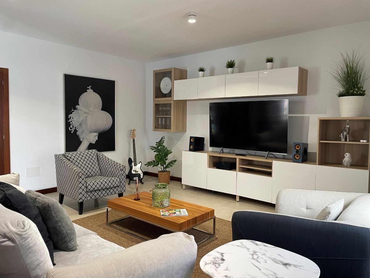 Holyhome Cinema Perfect For Families * Costa Teguise