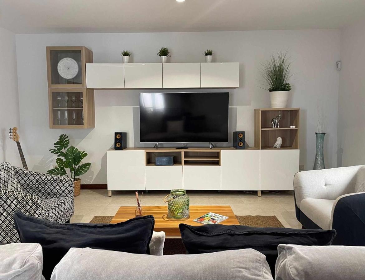 Holyhome Cinema Perfect For Families *