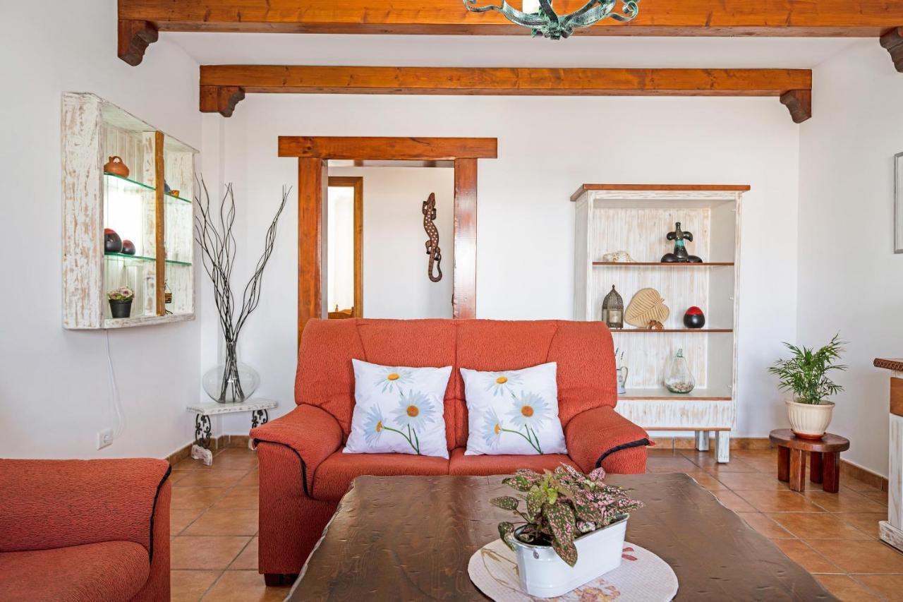 La Casona Holiday home Tias