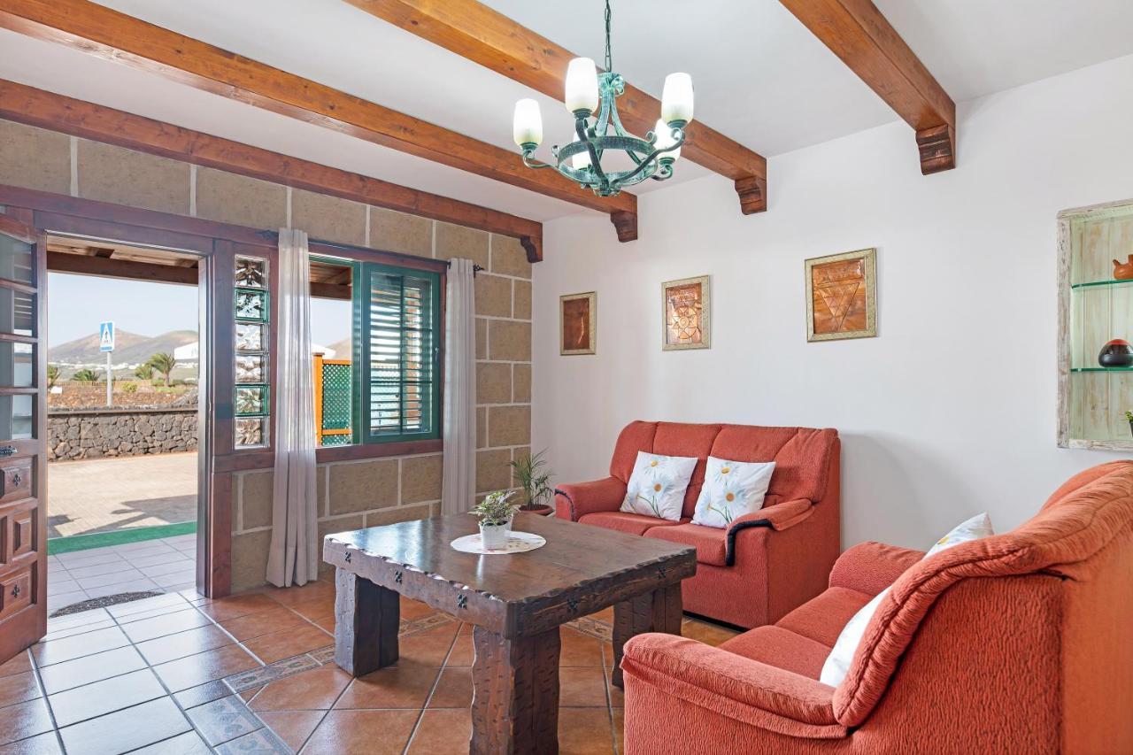 La Casona Tias