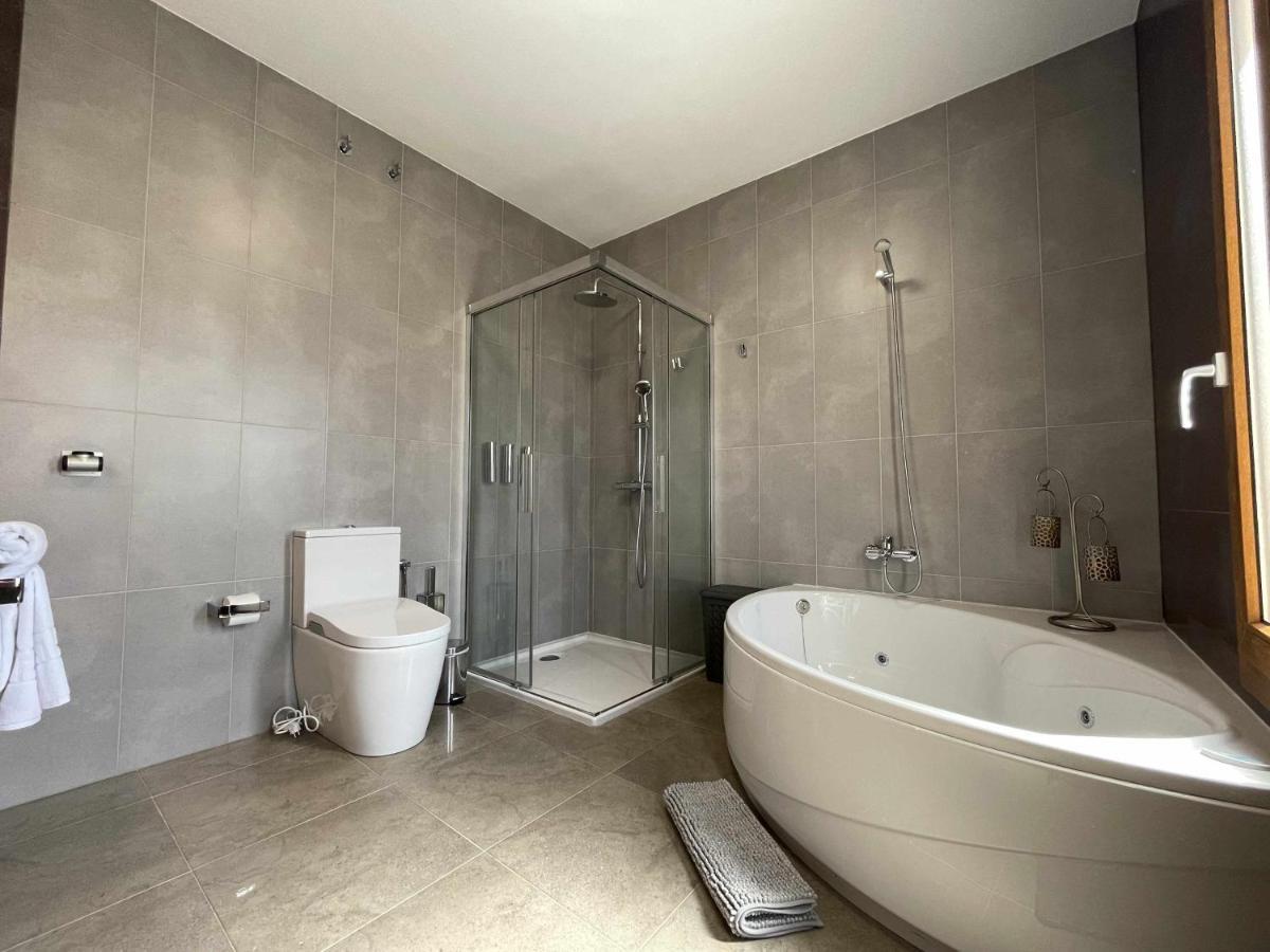 Villa Holyhome Cinema Perfect For Families *