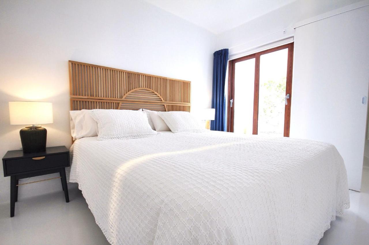 Unique, Stylish & Calm Peces By The Sea * Costa Teguise