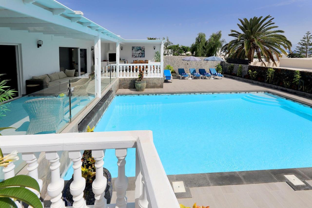 Graceful 5 Bedrooms Vega Del Carmen Distant Sea Views Puerto del Carmen (Lanzarote)