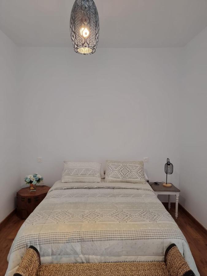 Habitación en casa particular Alunita & Pirita, Con Jardin, Terraza Y Wifi En Zona Tranquila Y Centrica