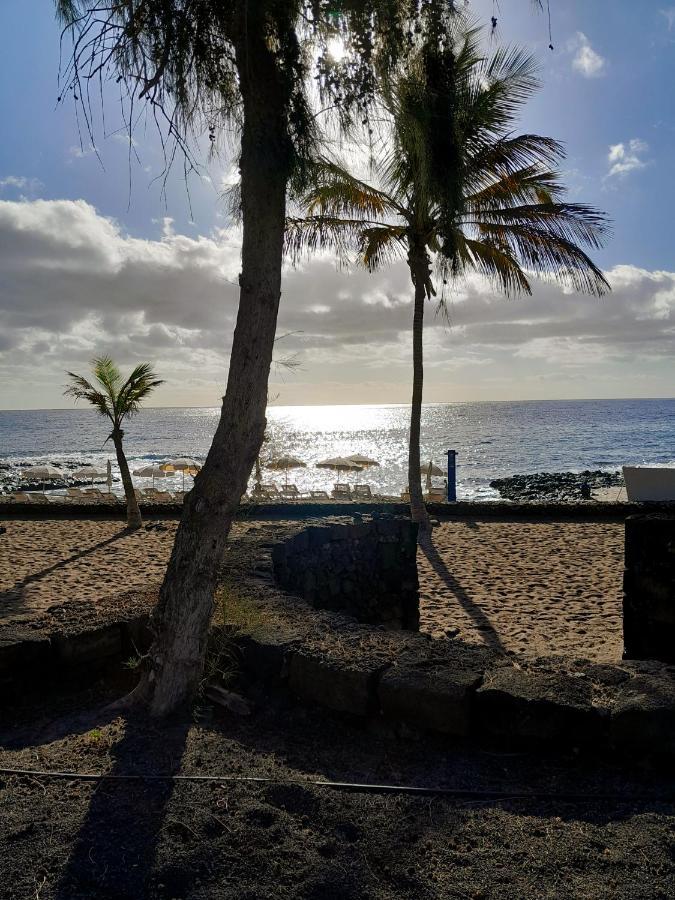 Playa Bastian - Piscina Climatizada - Wifi - Playa 1 Min. Apartment Costa Teguise