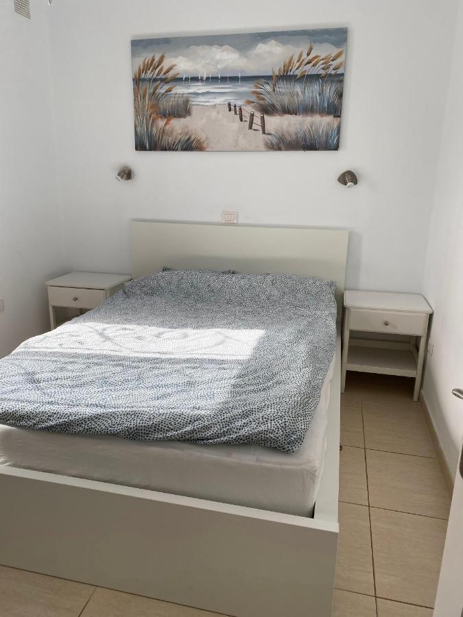 Beautiful With Private Sunny Terrace Apartment *
