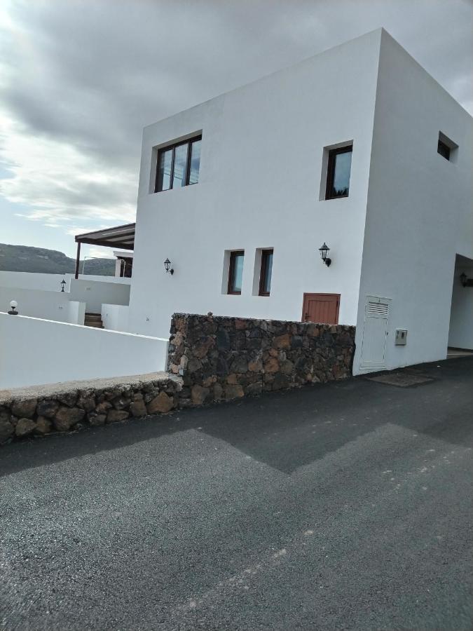 Casa Encarnacion Holiday home