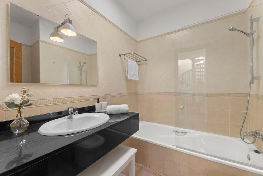 Ramimedi 4 Villa Tias