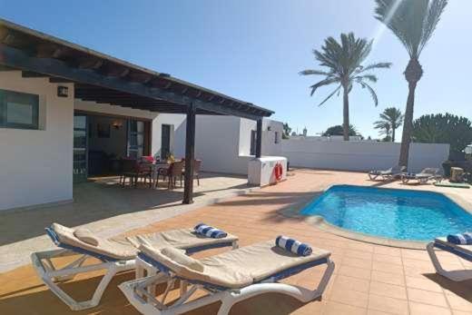 Rebecca Playa Blanca (Lanzarote)