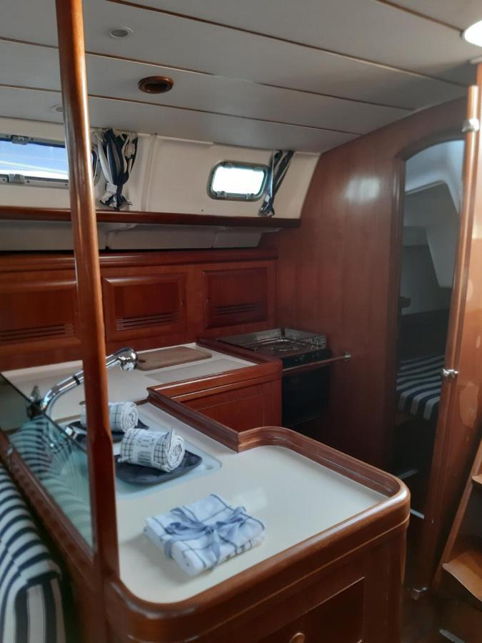 Erima Botel