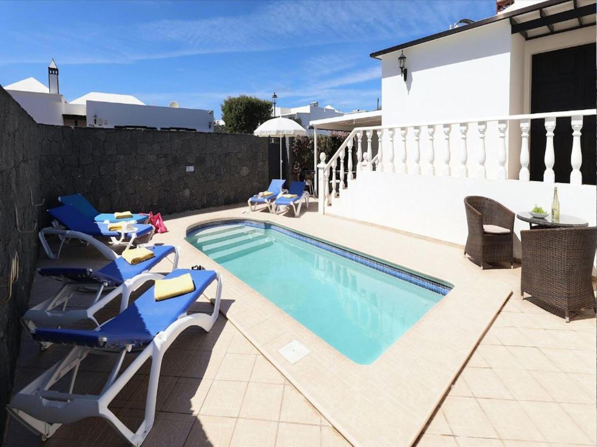 Cosy Lanzarote 3 Bedrooms Heated Pool Honey Villa Puerto del Carmen (Lanzarote)
