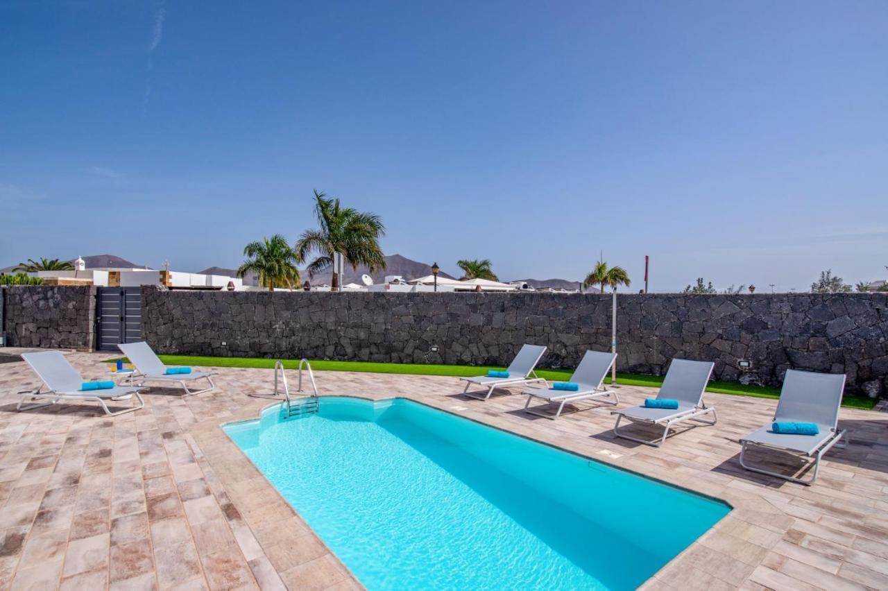 La Nueva By Villa Playa Blanca (Lanzarote)