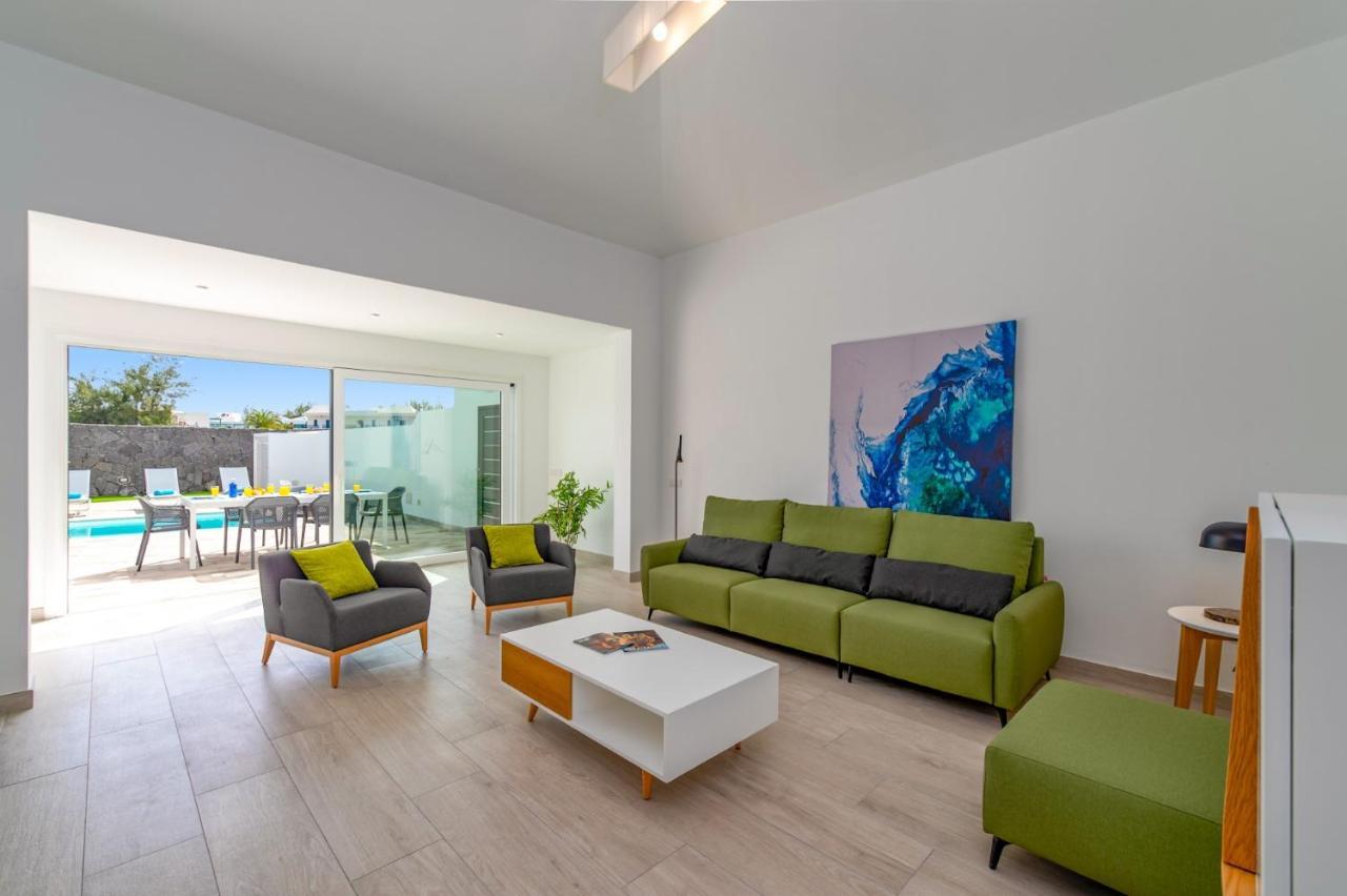 La Nueva By Villa Playa Blanca (Lanzarote)