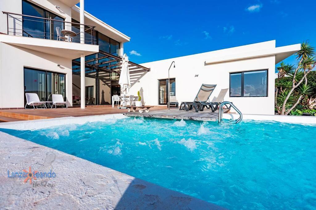 Casa Erizo Adults Only Villa